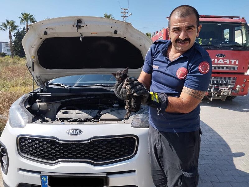 HATAY’DA PARK HALİNDEKİ ARACIN