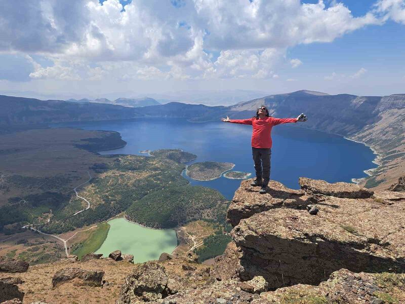 Belçika doğumlu Türk 4 dağa tırmandı