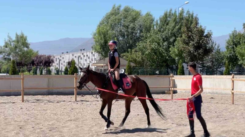 KAYSERİ BÜYÜKŞEHİR BELEDİYESİ, TÜRKİYE'NİN