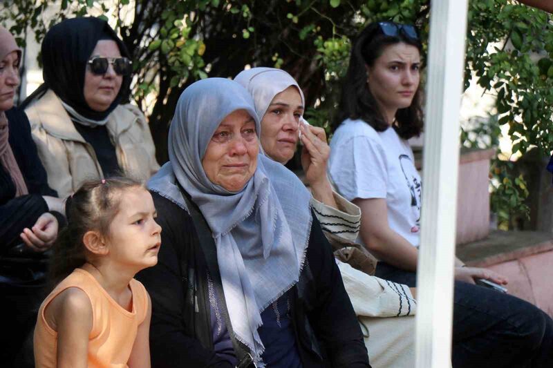 Çeyrek asır geçti ama acıları dün gibi taze: “O gece kabus gibiydi, 25 yıl geçti hala rüyalarımızda”