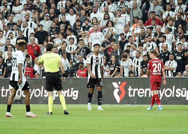 BEŞİKTAŞ'IN YENİ TRANSFERİ CHER