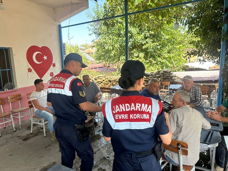 Çiftçiler, anız yakımı konusunda bilgilendirildi