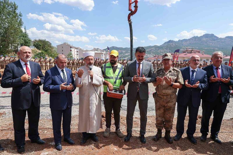 Diyanet İşleri Başkanı Erbaş, Tunceli’de cami temeli attı