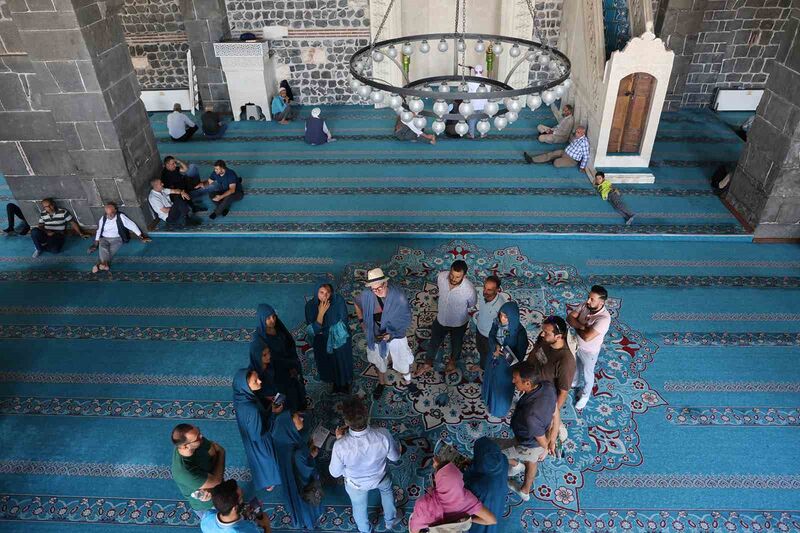 DİYARBAKIR ULU CAMİ, YILIN