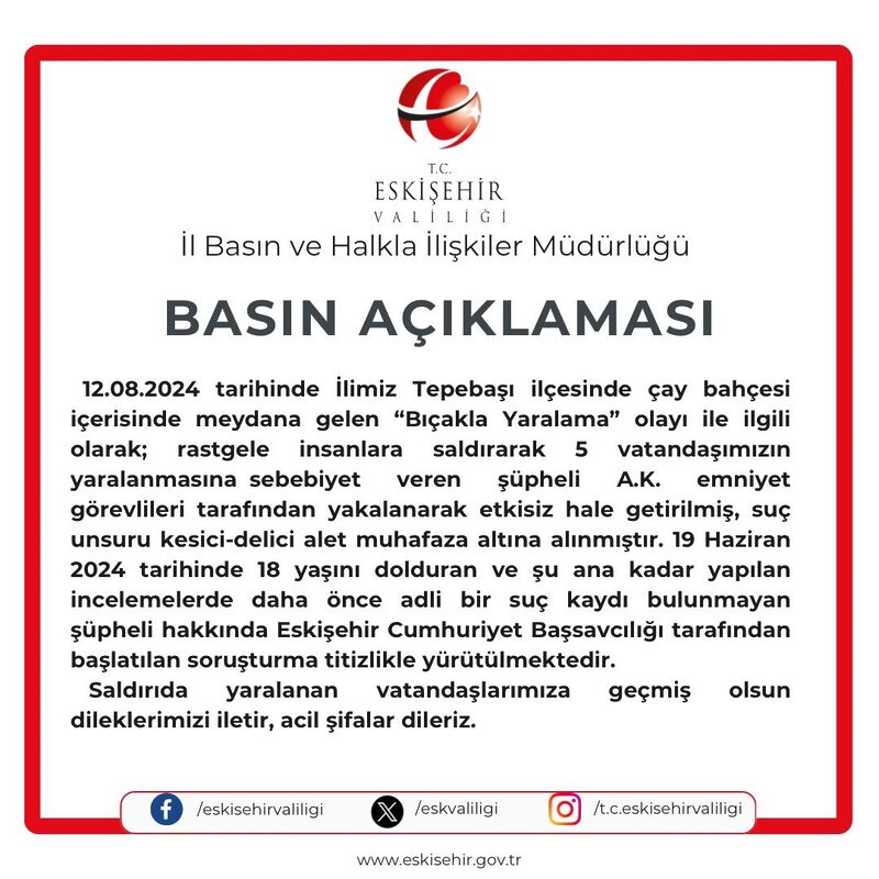 ESKİŞEHİR’DE ÇAY BAHÇESİNDE OTURAN