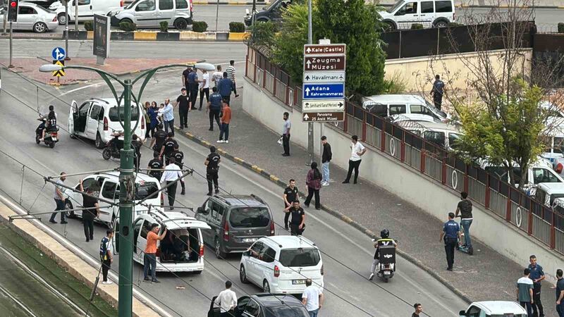 GAZİANTEP’TE TRAFİKTE ÇIKAN KAVGAYA