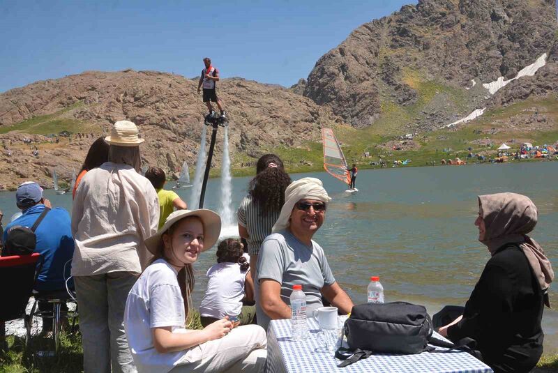 HAKKARİ'NİN YÜKSEKOVA İLÇESİNDEKİ 3