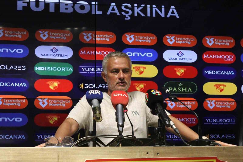 FENERBAHÇE TEKNİK DİREKTÖRÜ JOSE