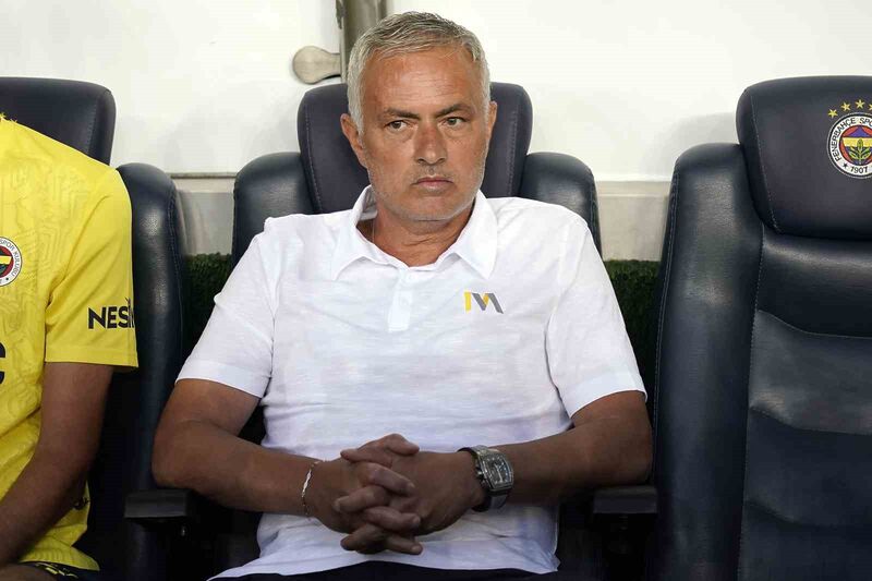 FENERBAHÇE TEKNİK DİREKTÖRÜ JOSE