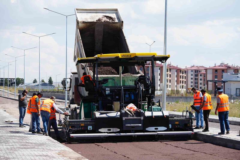 Kars’ta otogarın yolları yapılıyor