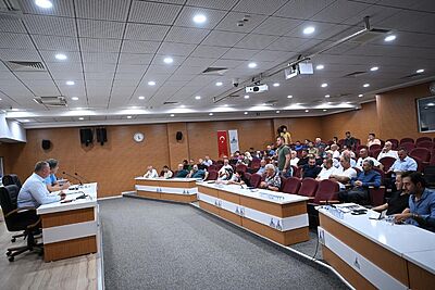 Kocaman’dan muhtarlara: “Uyum ve ahenkle çalışıyoruz”