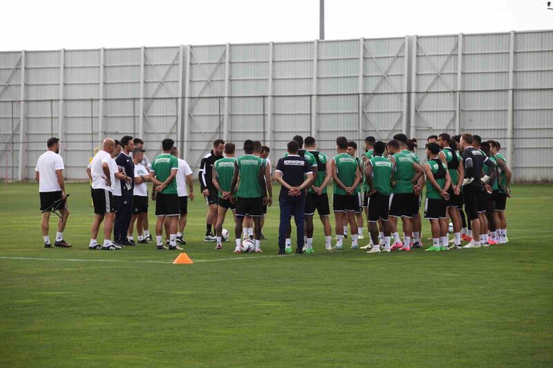 KONYASPOR, YENİ SEZON HAZIRLIKLARINI