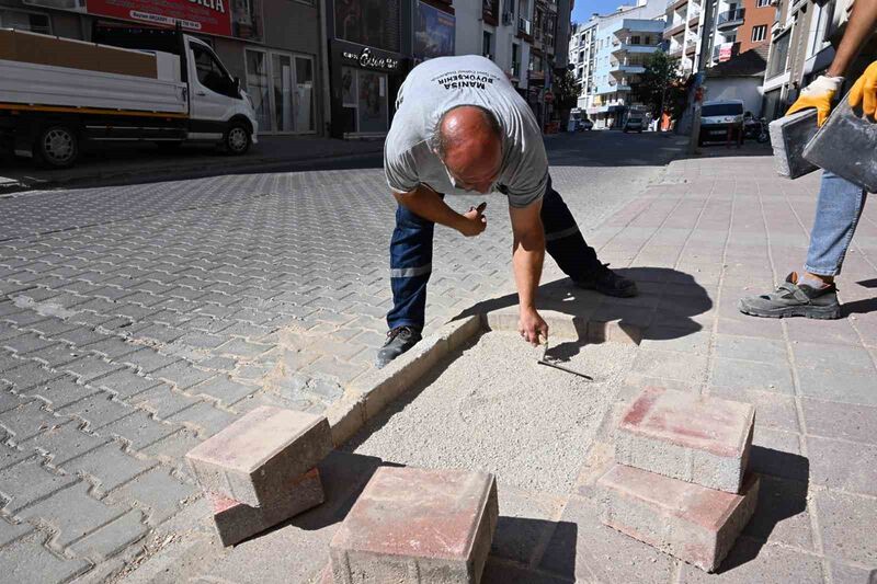 Muradiye’nin kronik sorunları büyükşehirle çözülüyor