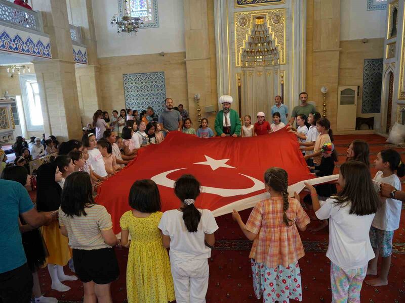 Nasrettin Hoca ile yaz Kur’an kurslarına giden çocuklar, hem öğrendi hem eğlendi