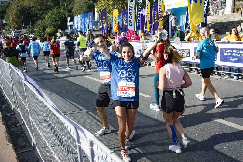 ÖRAV, deprem bölgesindeki öğretmenler için İstanbul Maratonu’nda koşacak