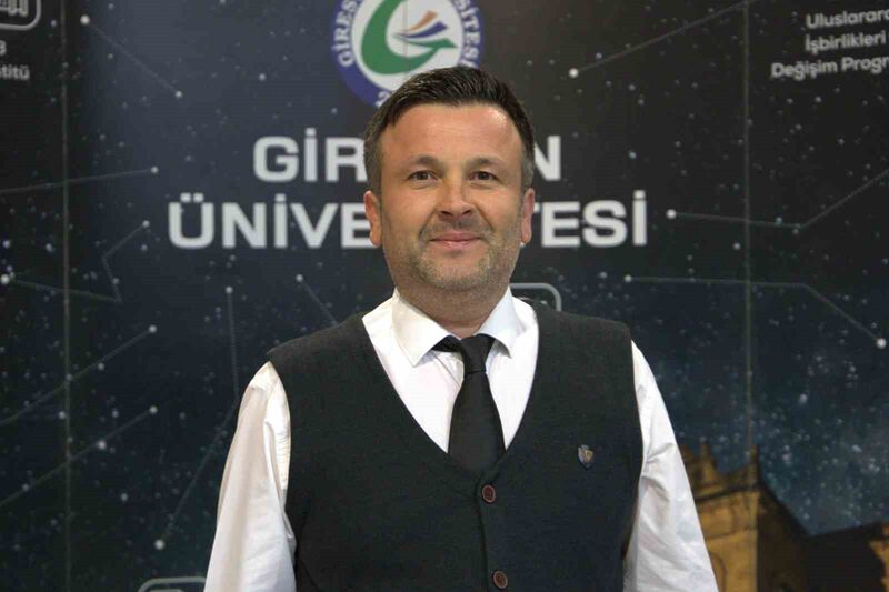 Prof. Dr. Ayhan Kara: “Rusya-Ukrayna savaşının neden olabileceği nükleer risklere daha fazla odaklanmalıyız”