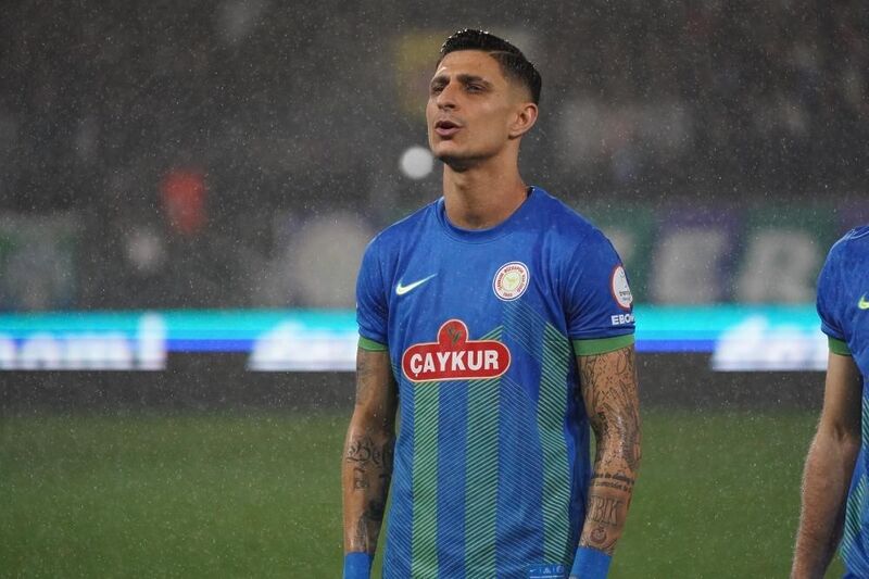 Rizespor’un oyuncusu Benhur Keser, en az 6 hafta sahalardan uzak kalacak