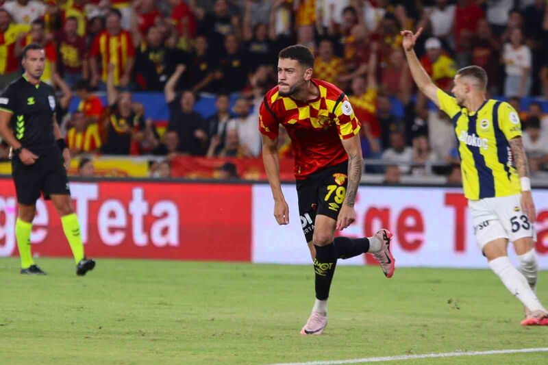 GÖZTEPE’NİN ATHLETİCO PARANAENSE’DEN KİRALIK