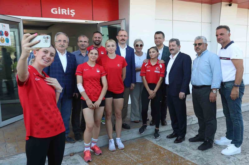 SAMSUN PROTOKOLÜNDEN PARALİMPİK SPORCULARA