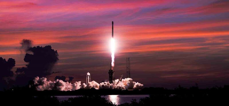 SPACEX 23 STARLİNK UYDUSUNU