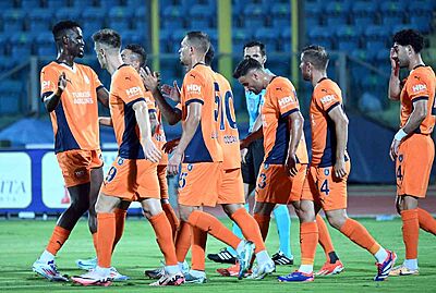 UEFA Avrupa Konferans Ligi: La Fiorita: 0 – RAMS Başakşehir: 4