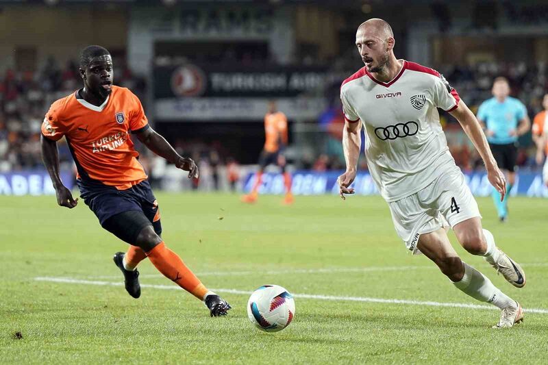 UEFA Konferans Ligi: Başakşehir: 0 – Iberia: 0 (İlk yarı)