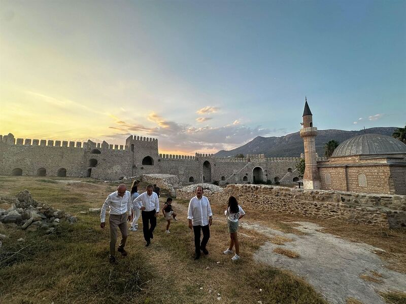 Vali Pehlivan’dan Mamure Kalesi ve Anemurium Antik Kenti’ne ziyaret