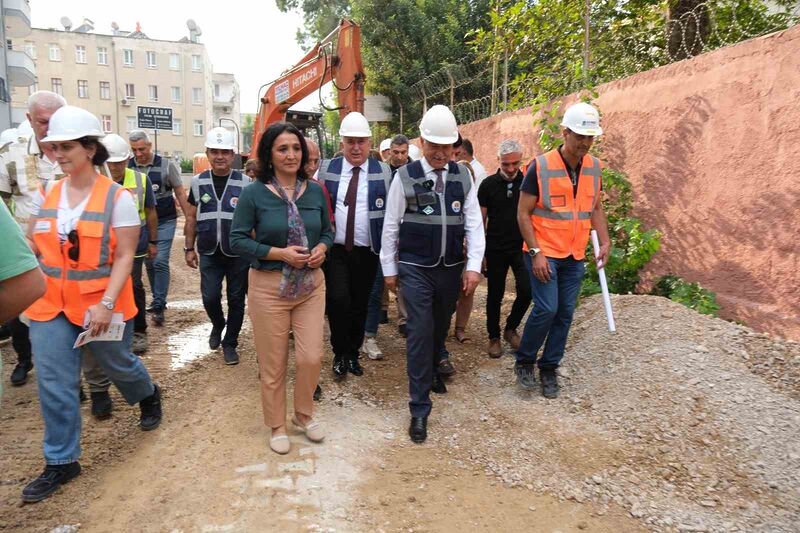 Adana Büyükşehir Belediye Başkanı Karalar, “Yedigöze Barajından Kozan’a sağlıklı su getiriyoruz”