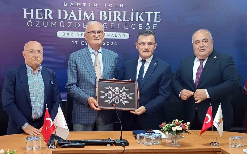 AK Parti’li Yılmaz: “Milletimizin bize sandıkta, ‘Bazı eksikleriniz var, bunları telafi edin’ ifadesini, sandığın dili olsa da söylese dediğimiz şeyleri biz okuduk”