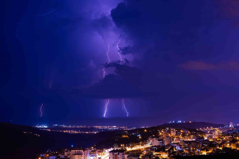 HATAY’DA AKŞAM SAATLERİNDE ETKİLİ