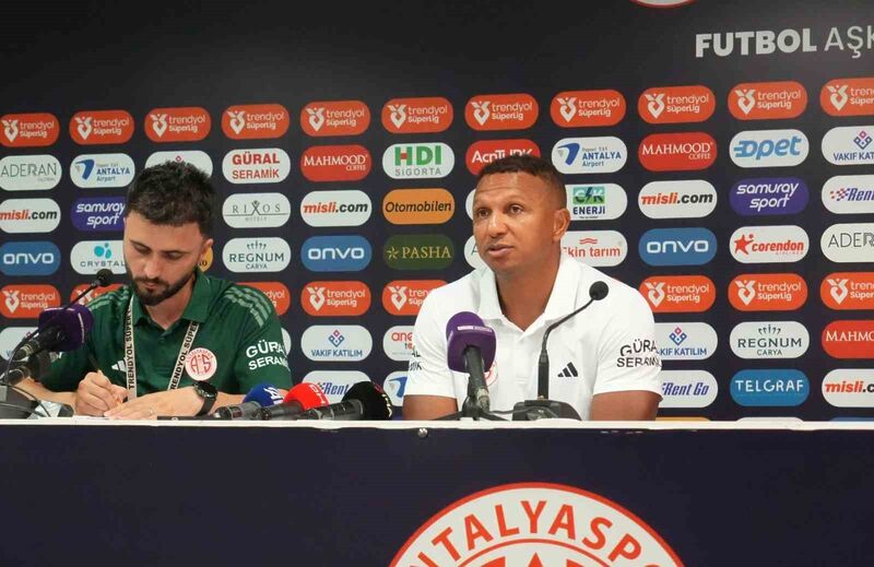 ANTALYASPOR’UN TEKNİK SORUMLUSU MEHMET