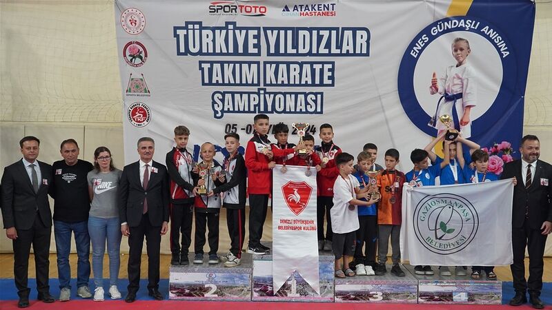 Denizli Büyükşehir Karate Takımından Türkiye Şampiyonluğu