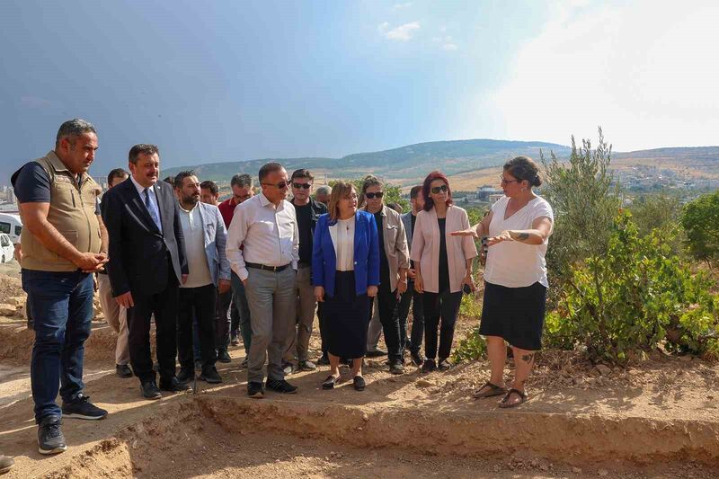 DÜLÜK ANTİK KENTİ'NDEKİ KAZI