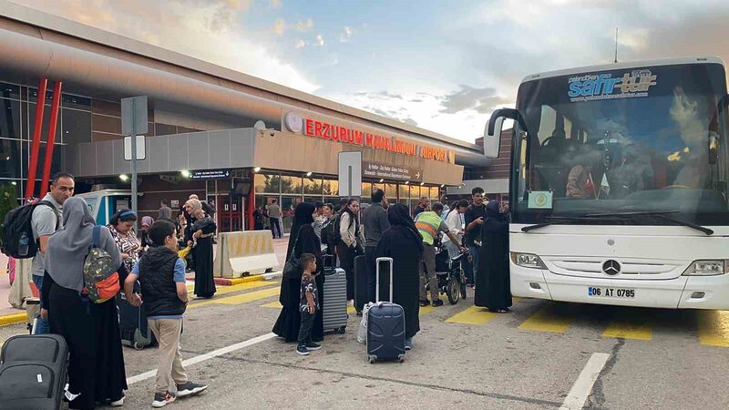 Erzurum Havalimanında bomba ihbarı seferleri iptal etti, yolcular beklemek zorunda kaldı