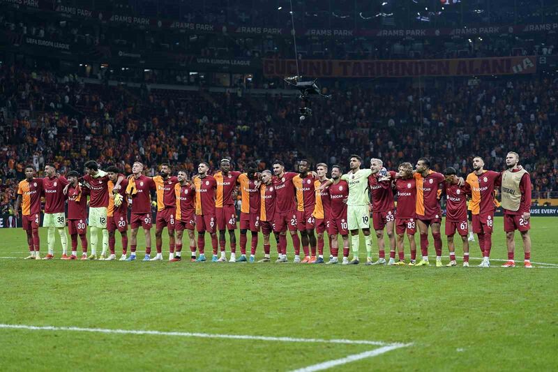 GALATASARAY, PAOK MÜCADELESİYLE YUNAN