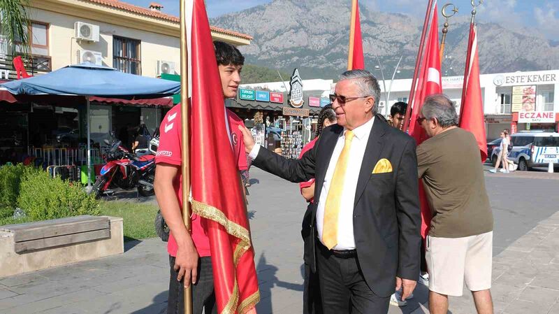 ANTALYA'NIN KEMER İLÇESİNDE GAZİLER