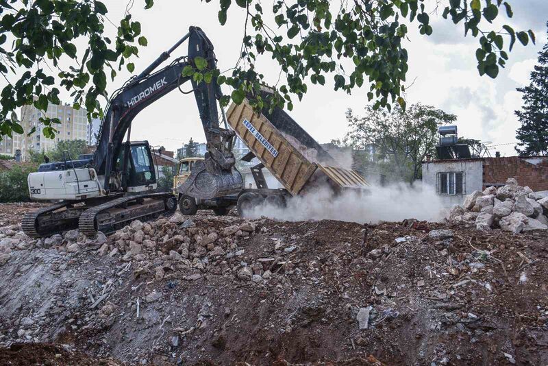 GÜNEŞ MAHALLESİ’NDE KAPALI OLAN