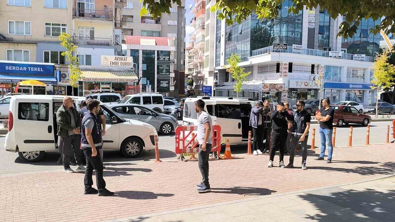 GÖÇMEN KAÇAKÇILIĞI YAPTIKLARI İDDİASIYLA