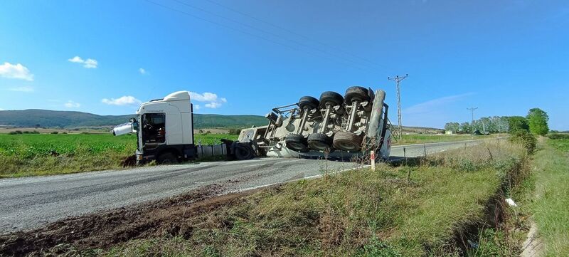 TOKAT’IN YEŞİLYURT İLÇESİNDE SÜRÜCÜSÜNÜN