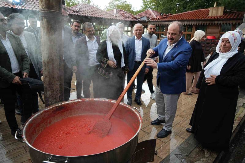 SAİTABAT KÖY KADINLARI YARDIMLAŞMA