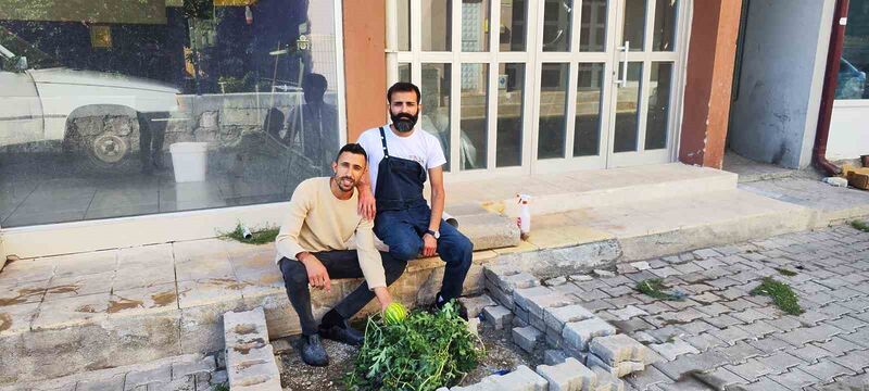 Öyle bir yerde yetişti ki, görenleri hayrete düşürdü