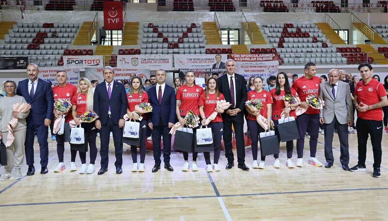 TÜRKİYE GÖRME ENGELLİLER SPOR FEDERASYONU TARAFINDAN DÜZENLENEN GOLBOL KADINLAR 1.