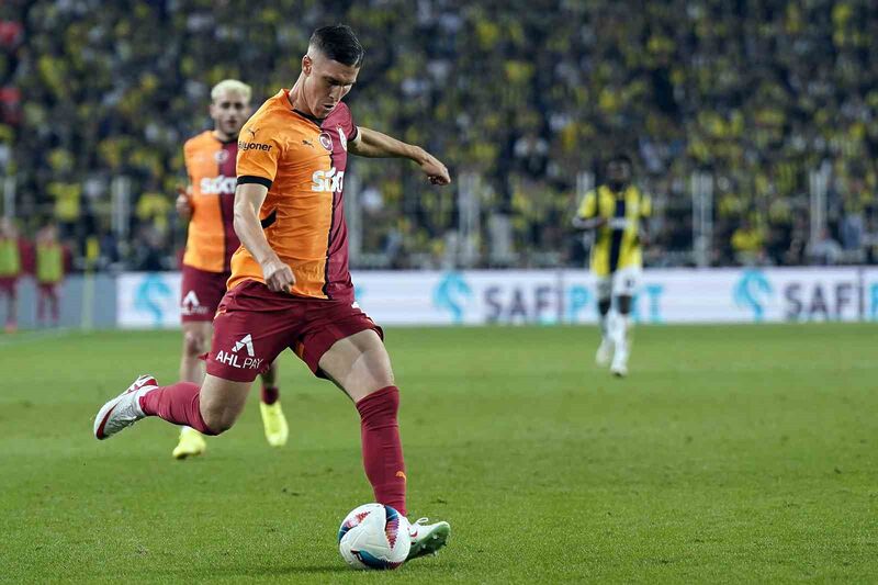 GALATASARAY’IN MACAR FUTBOLCUSU ROLAND