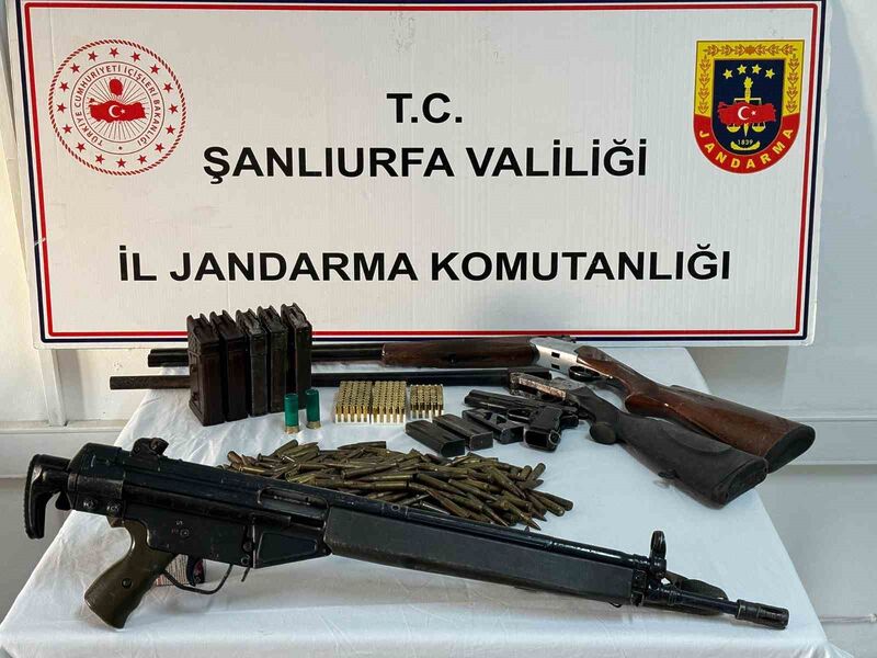 ŞANLIURFA’DA SİLAH KAÇAKÇILIĞI OPERASYONUNDA