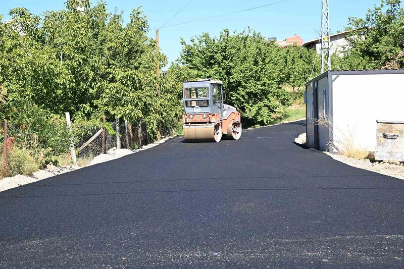 TAŞKIN: "MAHALLELERİMİZİ İHMAL ETMEYECEĞİZ"