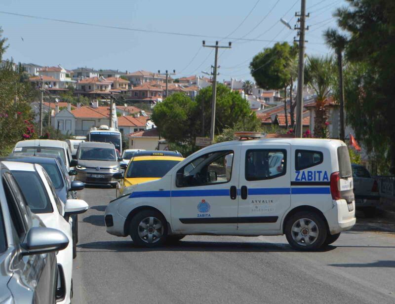 AYVALIK BELEDİYESİ ARAÇLARI YOLU