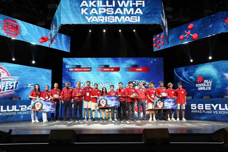 Üniversitesi öğrencilerine TEKNOFEST’ten ödül