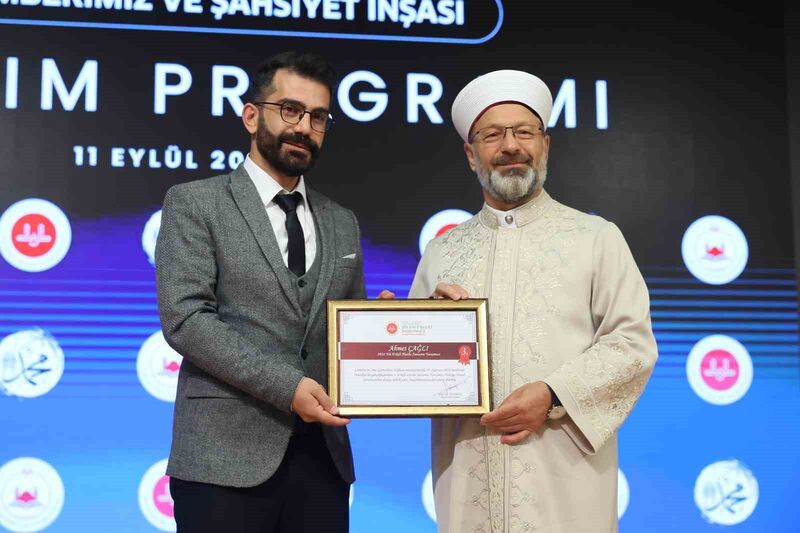 İSTANBUL’DA GÖREV YAPAN VANLI