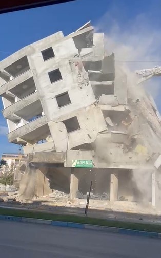 HATAY’IN KIRIKHAN İLÇESİNDE DEPREMDE