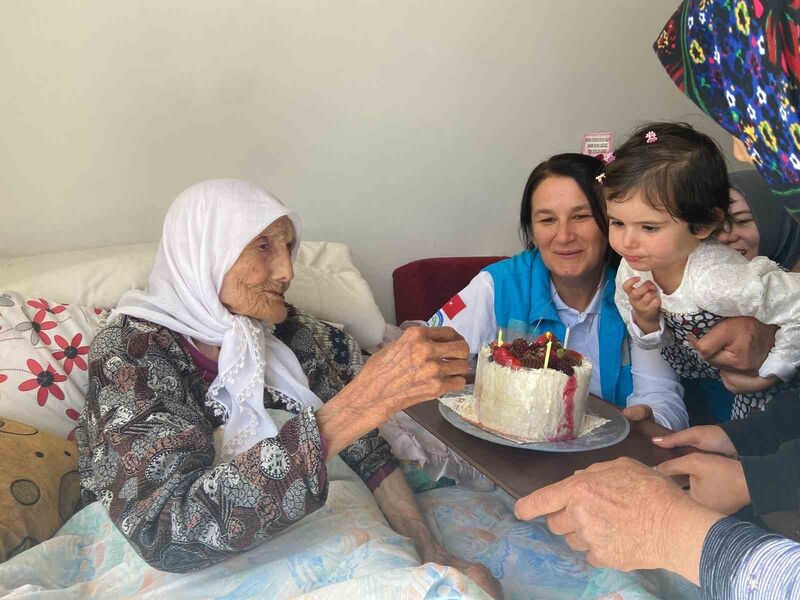 KARAMAN'DA SAĞLIK ÇALIŞANLARI, EVDE